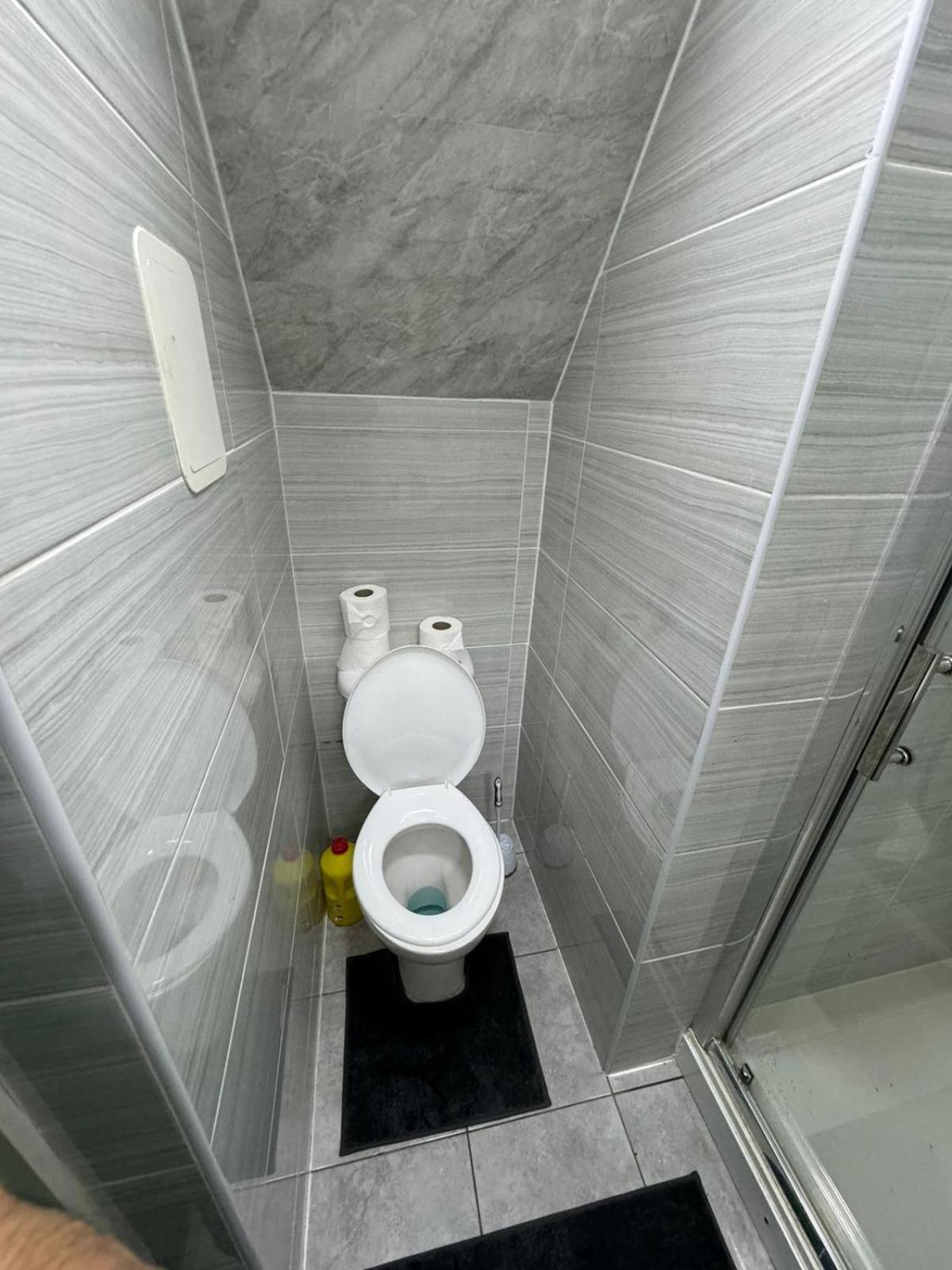 Deluxe Ensuite Double Room With Ensuite Ковентри Экстерьер фото